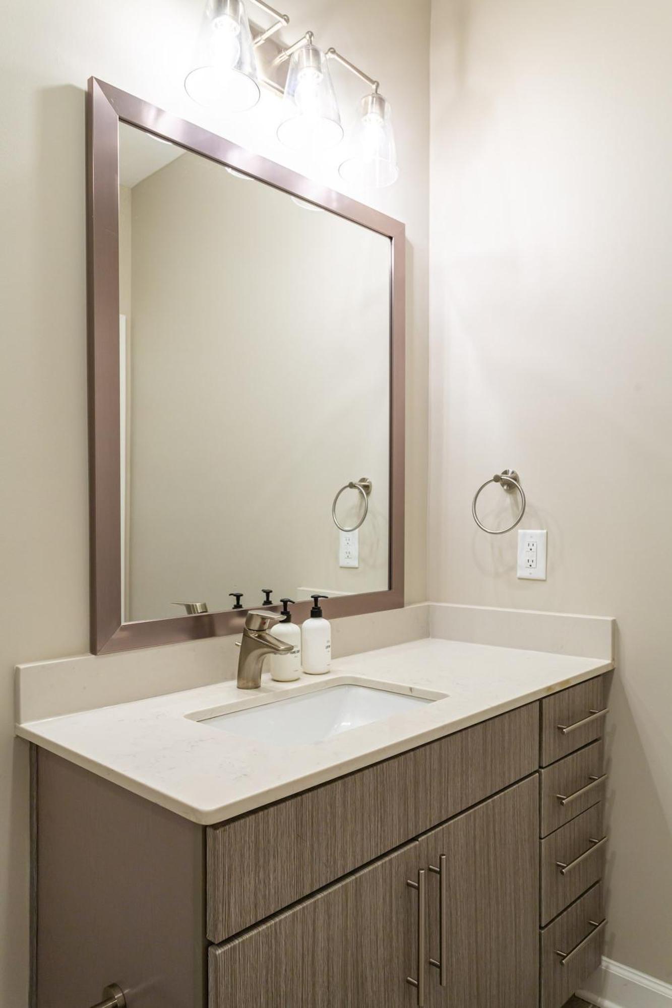 Kasa Freemorewest Charlotte Zimmer foto